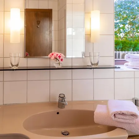 Pensjonat Gaestehaus Johanna Self-check-in Kitzbühel